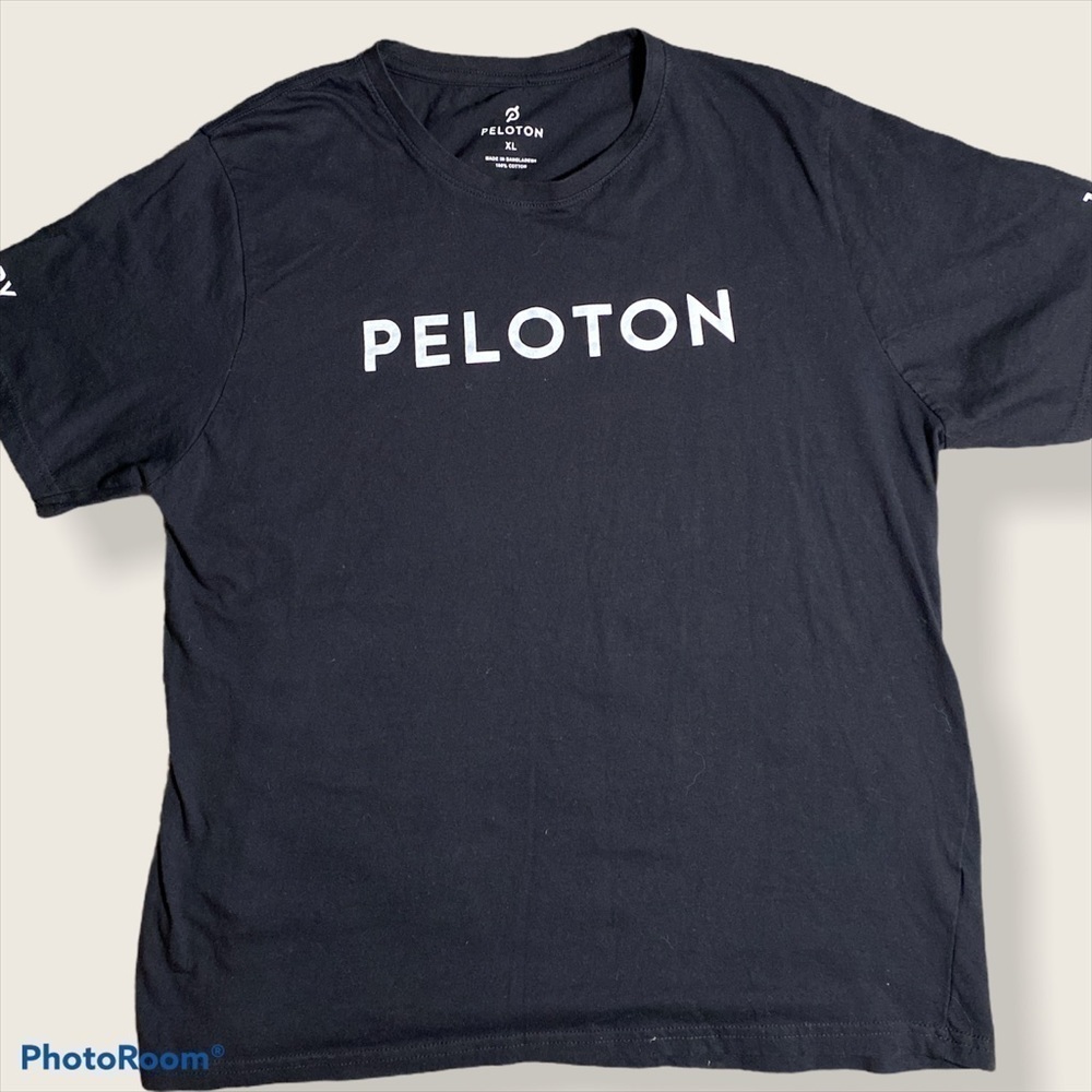 Peloton crew neck workout/cycling black T-shirt